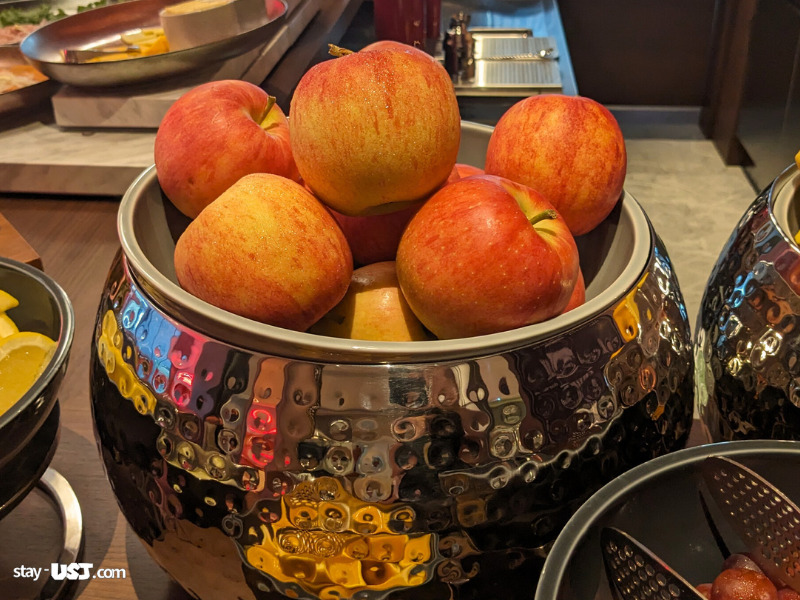 センタラグランドホテル大阪のレストラン・朝食ビュッフェのりんご